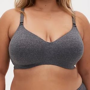 Gray everyday smoth free wire bra
